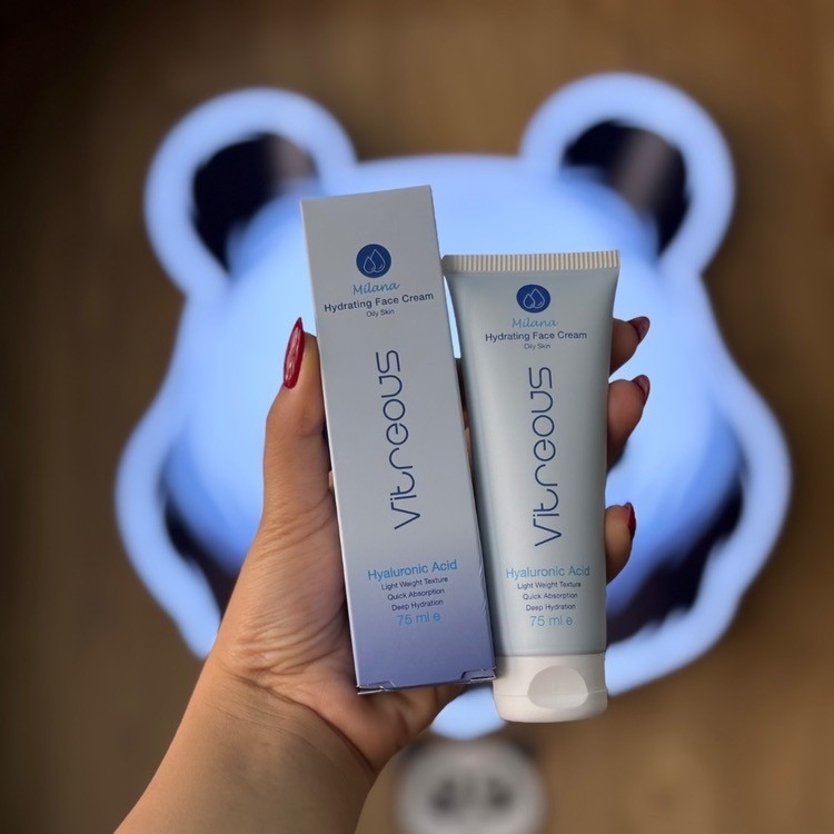 کرم آبرسان مناسب پوست خشک  VITREOUS Dry Skin Hydrating Cream