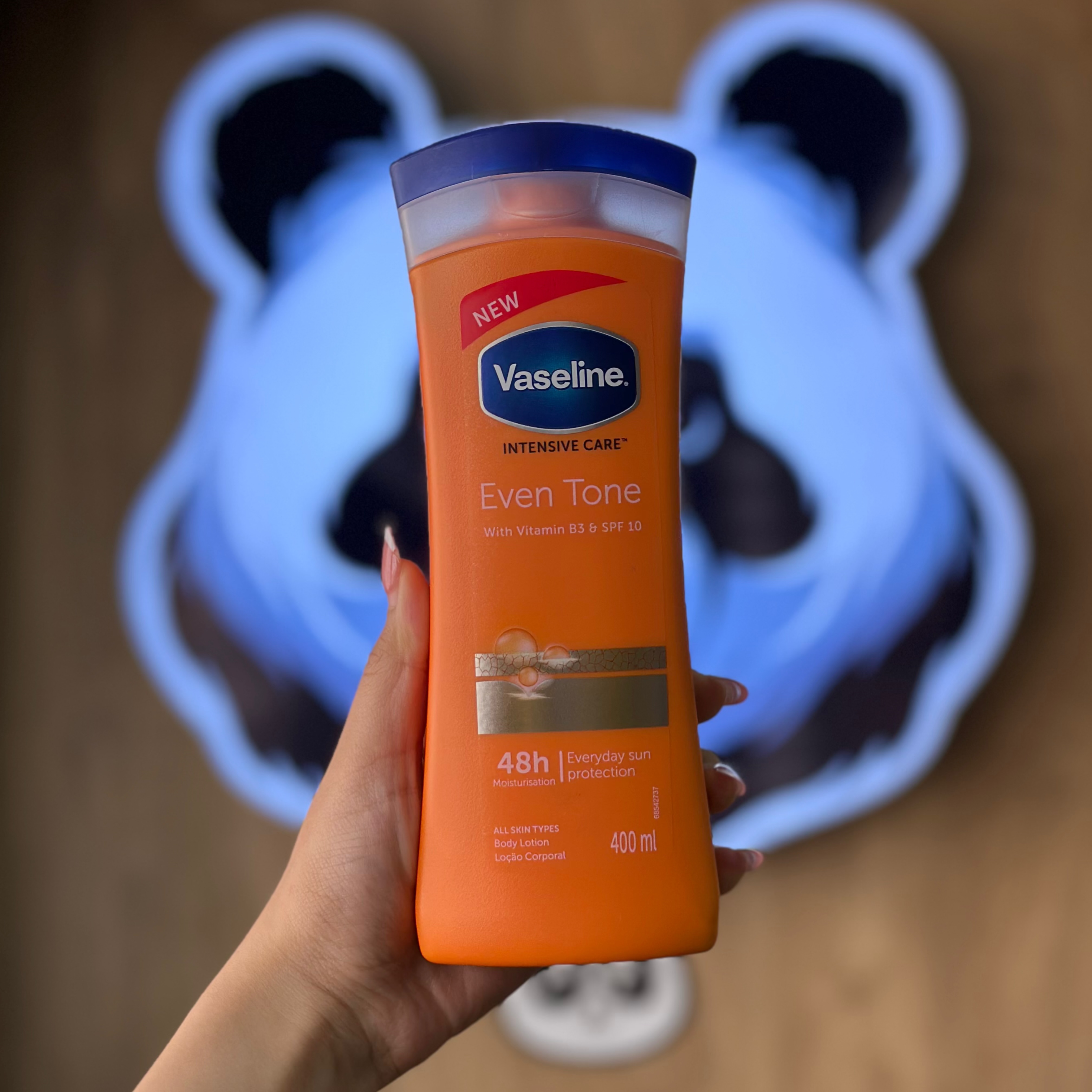 لوسیون بدن وازلین  Vaseline Even Tone Body Lotion